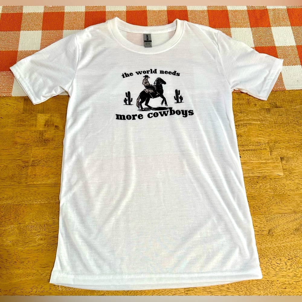 New Country Western Short Sleeve Tee Women’s Unisex Fit Size Small